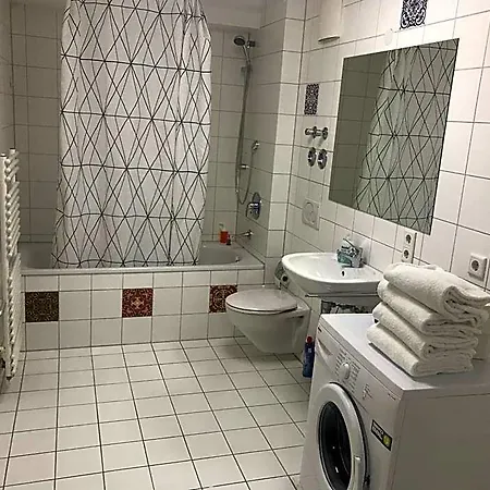 Baynunah Aparthotel München